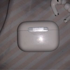 Apple AirPods 1st gen used for about a year